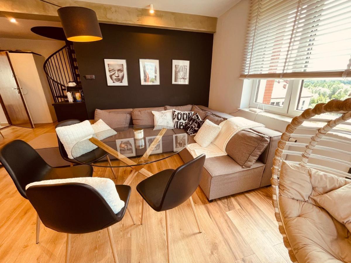 Apartamenty Ktw Penthouse Z Tarasem カトヴィツェ エクステリア 写真