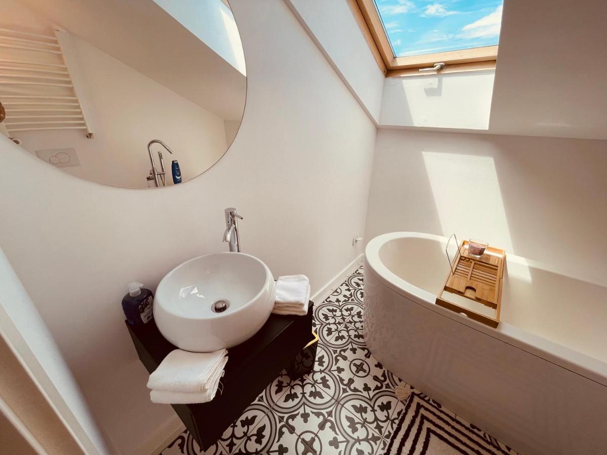 Apartamenty Ktw Penthouse Z Tarasem カトヴィツェ エクステリア 写真